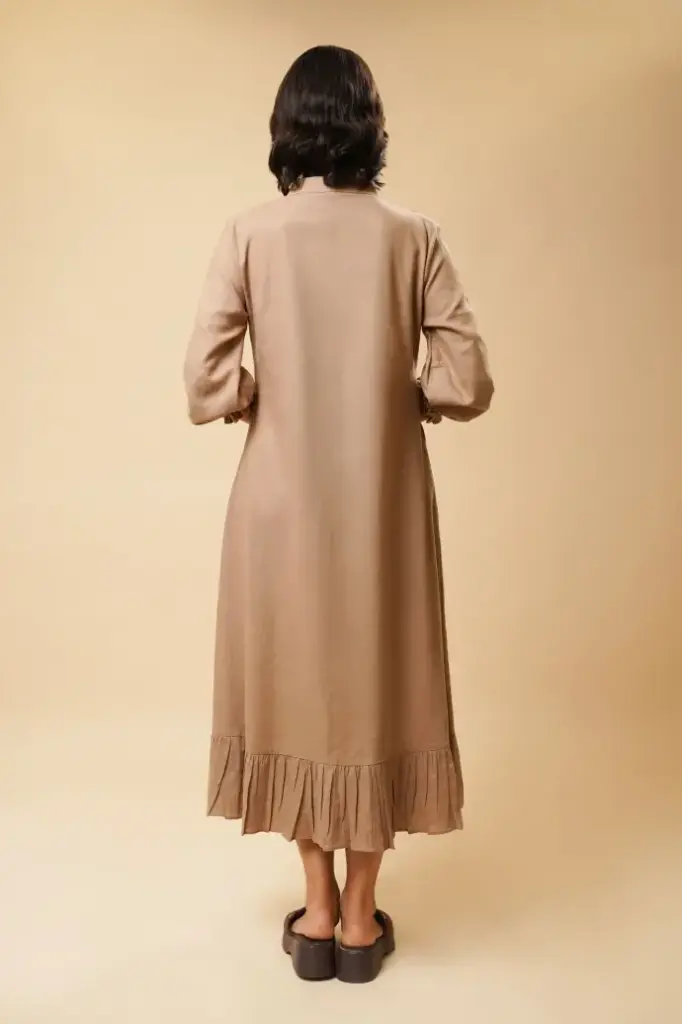 LINEN BISCUIT FRILL DRESS